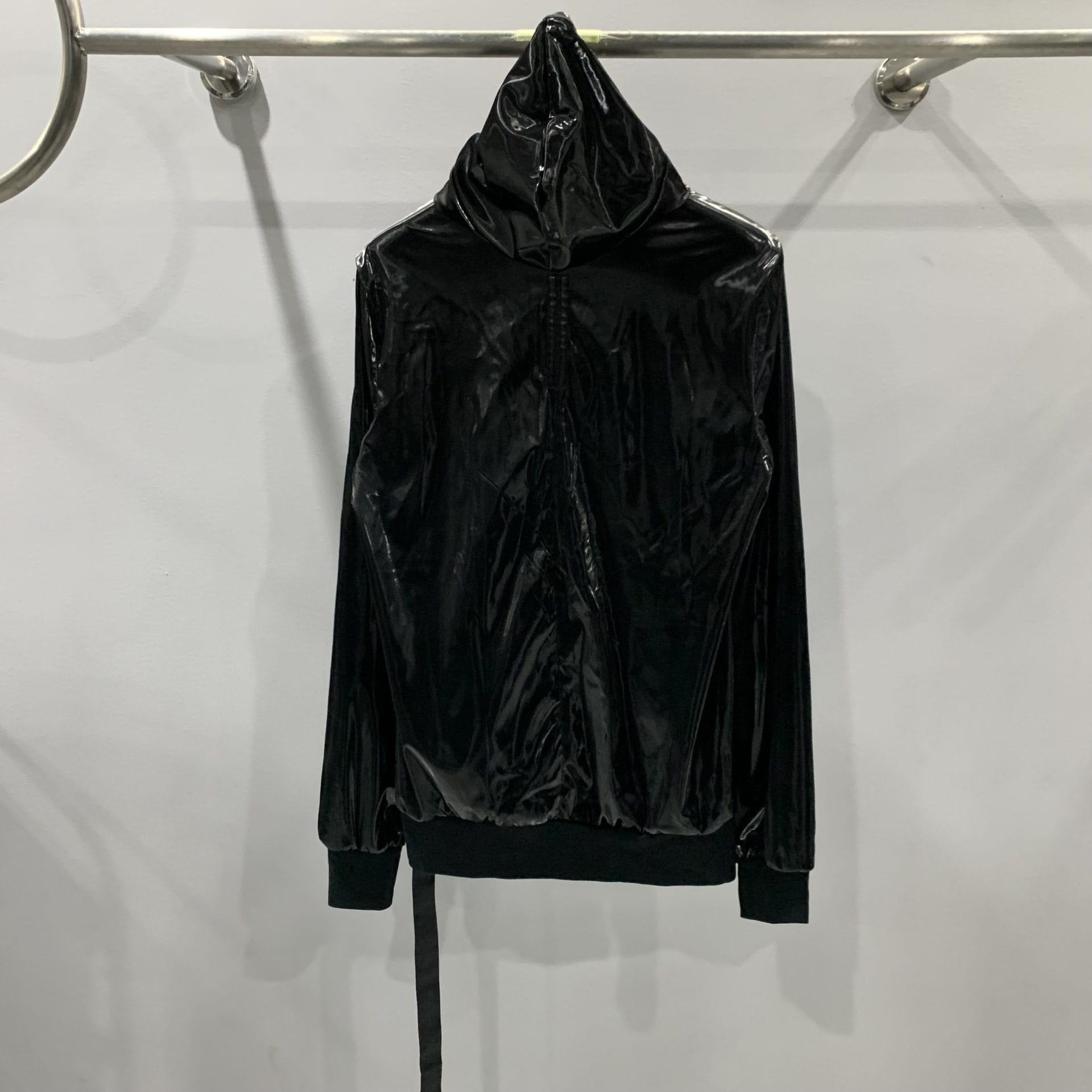 Shark Glossy Jacket - Image 3